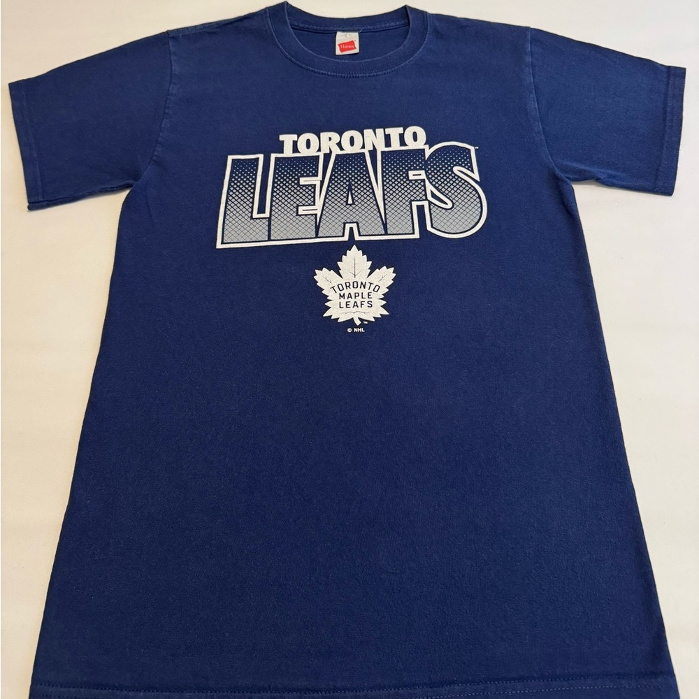 Toronto Maple Leafs T-Shirt- Men’s Size S